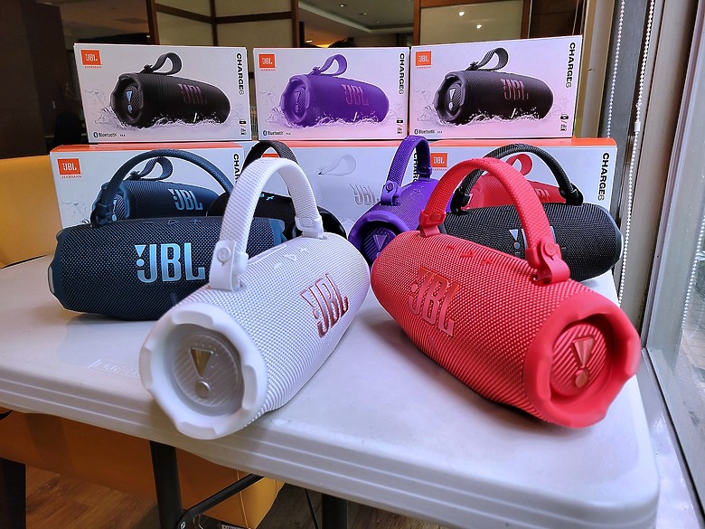 << 你有多"9"沒聽好聲音了? >> JBL Charge 6 藍芽喇叭體驗分享