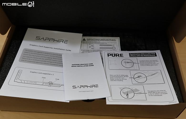 點我看大圖 雙 HDMI 保護框體設計 SAPPHIRE 藍寶石 Nitro+ 9060XT 16GB 開箱