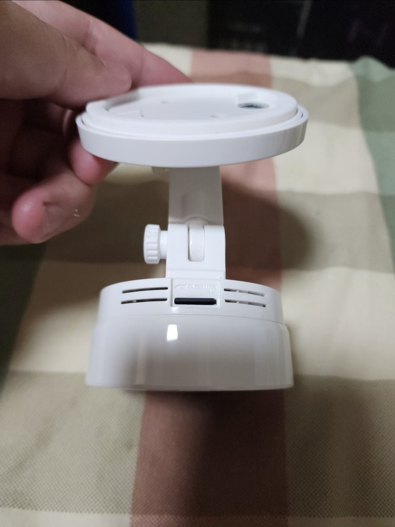 開箱FOSCAM C5M寵物智慧攝影機