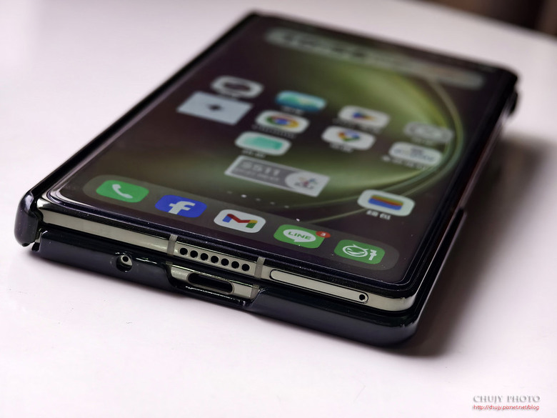 (chujy) vivo X Fold5 開箱體驗:輕薄大螢幕摺疊旗艦的全方位進化