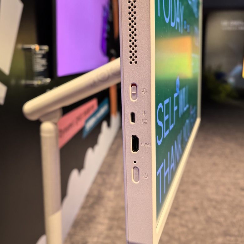 【LG 2025 極致美學電視體驗會】未來就是現在 ! LG透明電視太狂了，這些黑科技讓我看傻眼 !