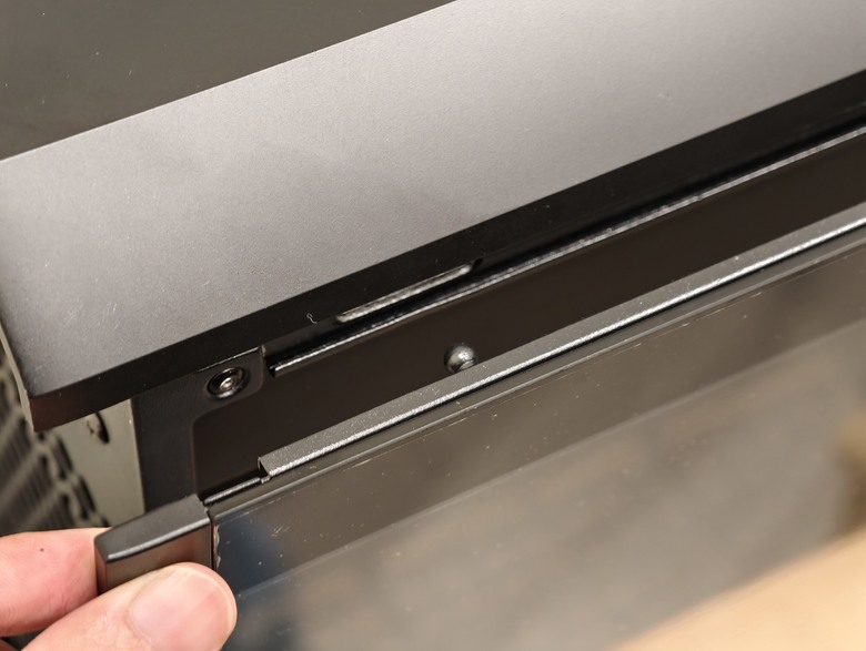 (舊殼開箱) 主打高風量的散熱布局，Fractal Design Torrent Compact & Nano開箱試用