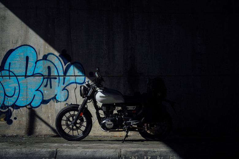 點我看大圖 台灣山路小縱走 CB350RS