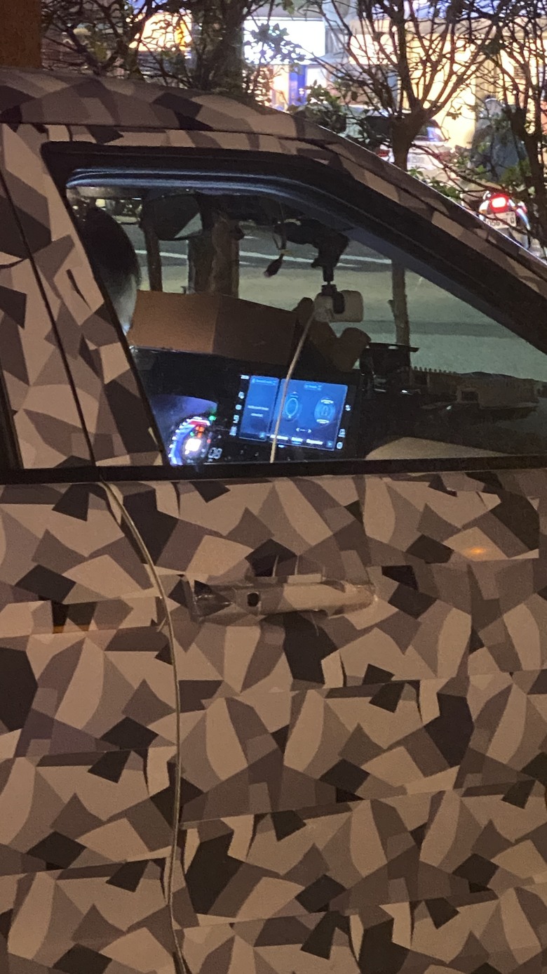 發現偽裝車
