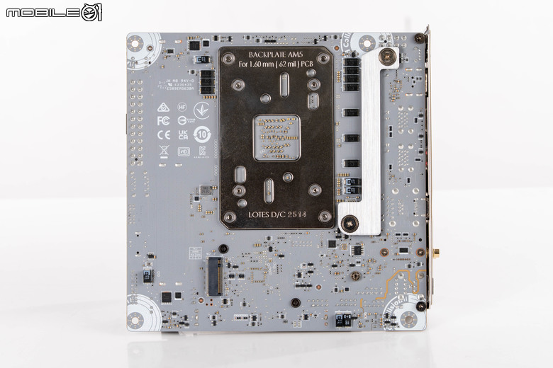 微星 MPG B850I EDGE TI WIFI 主機板開箱實測 在迷你尺寸內具備實用強悍性能