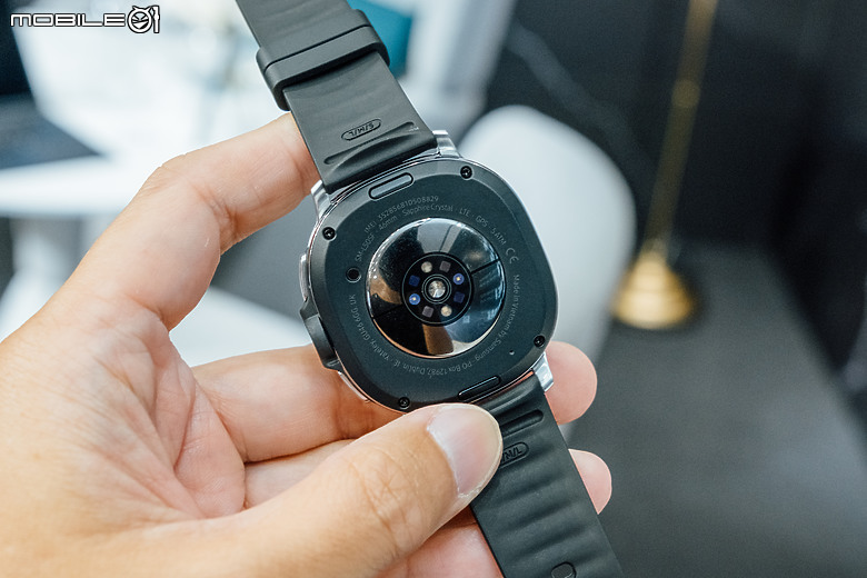 Samsung Galaxy Watch 8 / Watch 8 Classic 動手玩｜健康偵測更強大、首次導入 Gemini 智慧助理！
