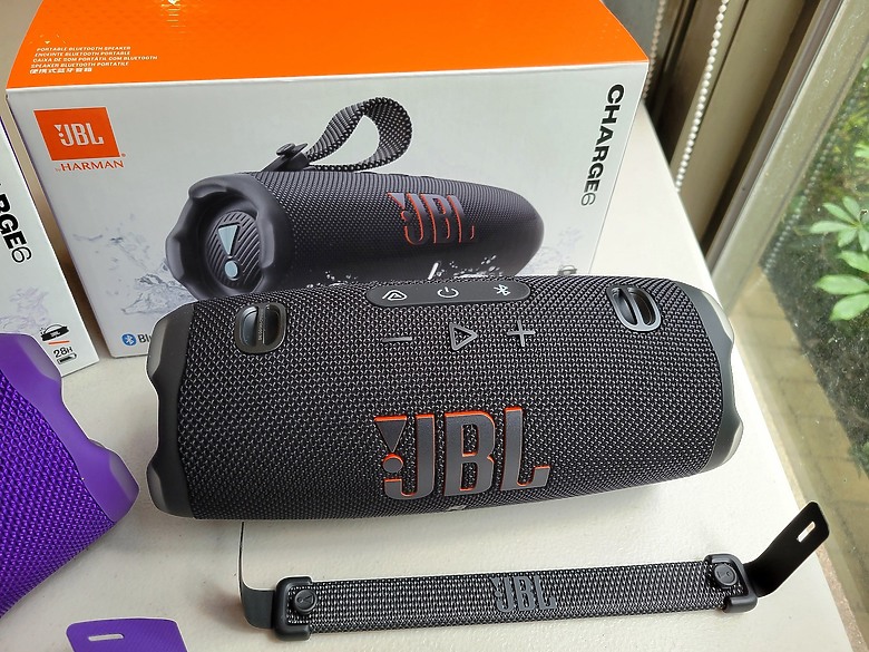 << 你有多"9"沒聽好聲音了? >> JBL Charge 6 藍芽喇叭體驗分享