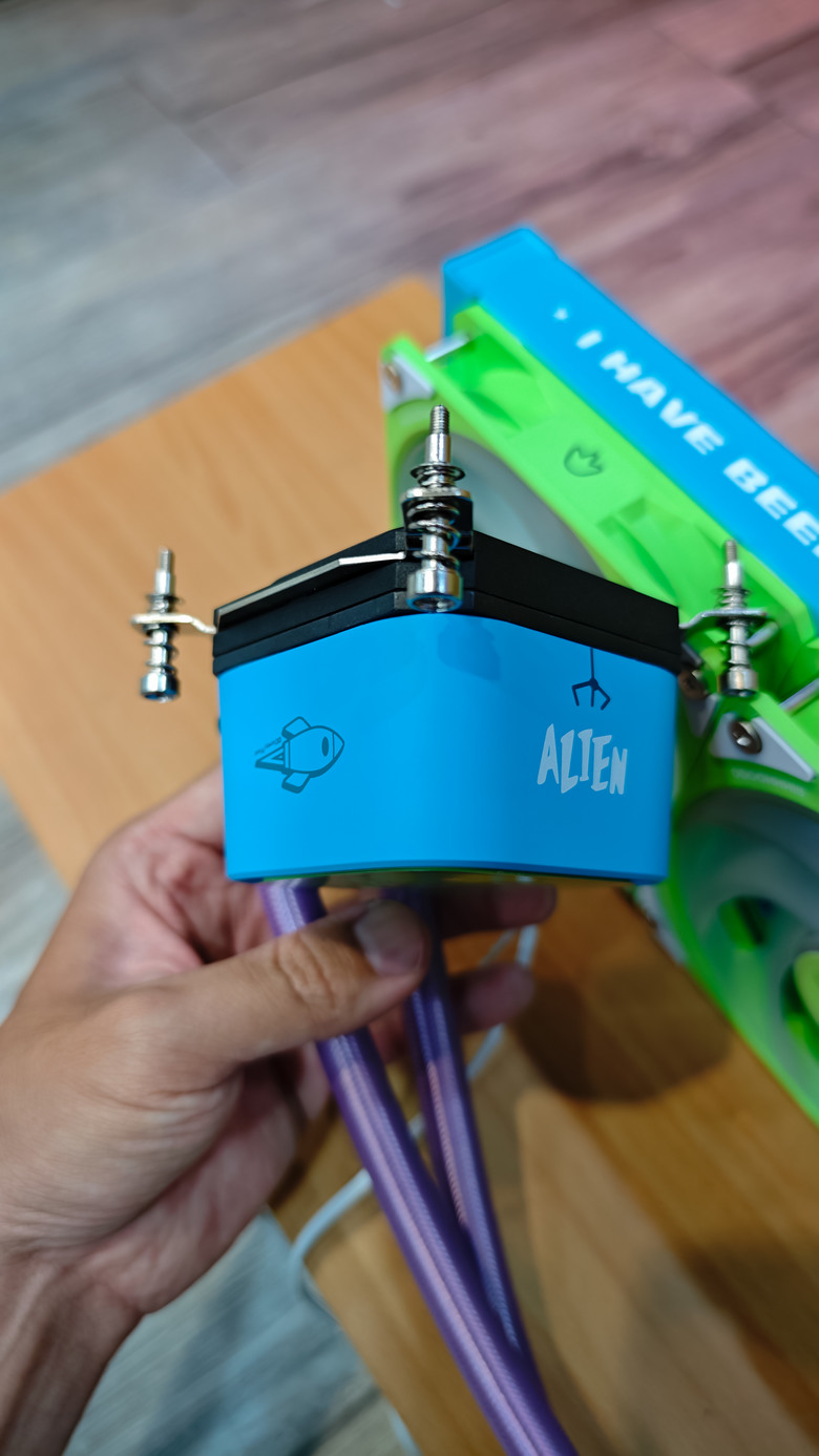 [開箱] MSI微星 TOY STORY 玩具總動員30周年紀念主機