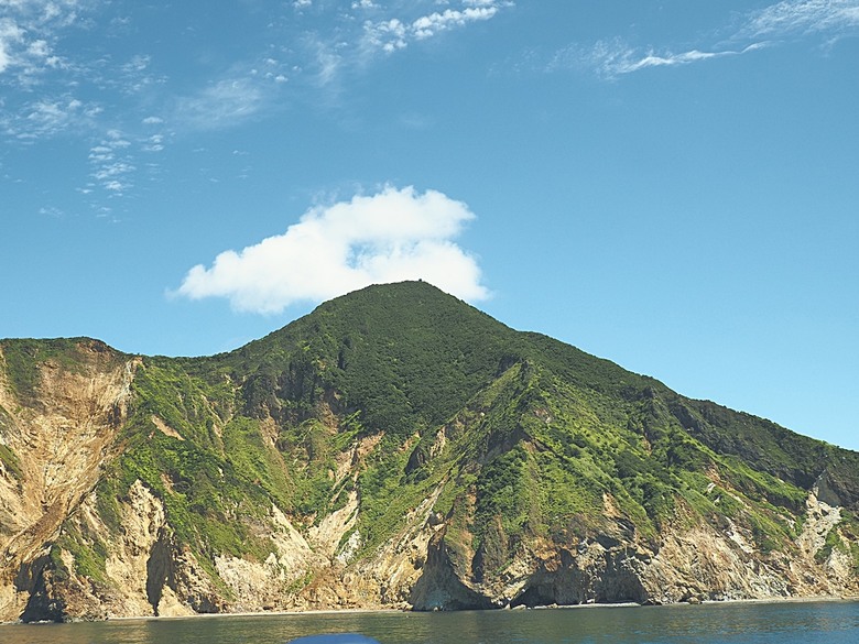 龜山島賞海豚、青蔥農場體驗蔥農生活、享用宜蘭在地無菜單料理 — 讓大腦放空休息一天之員工旅遊