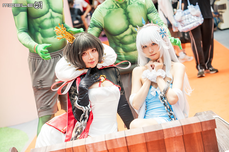 點我看大圖 韓國「撩慾系」RPG 手遊《遺忘之劍》前進漫博,祭超香互動與玩家同樂!