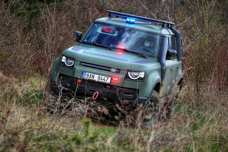 點我看大圖 Land Rover Defender(L663)世界各國軍警單位採用情況