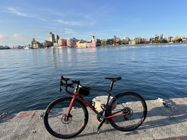 (2025 夏天) 🚴🚴 TCR + ZIPP 夏天漫遊 高雄