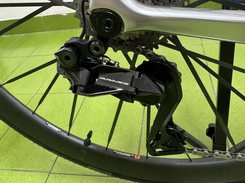 【開箱】Giant 2025 車隊版 Propel Advanced SL