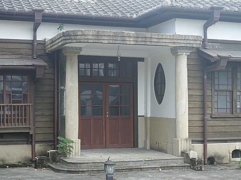 花蓮將軍府1936、花蓮港放送局1944、松園別館、花蓮文化創意產業園區、台灣鐵路局花蓮管理處處長官邸、野光 Fluorescent (原：黑金通) — 花蓮市區3小時快閃行旅