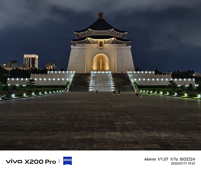 vivo X Fold5體驗｜攝影、電量特化的輕巧大摺！