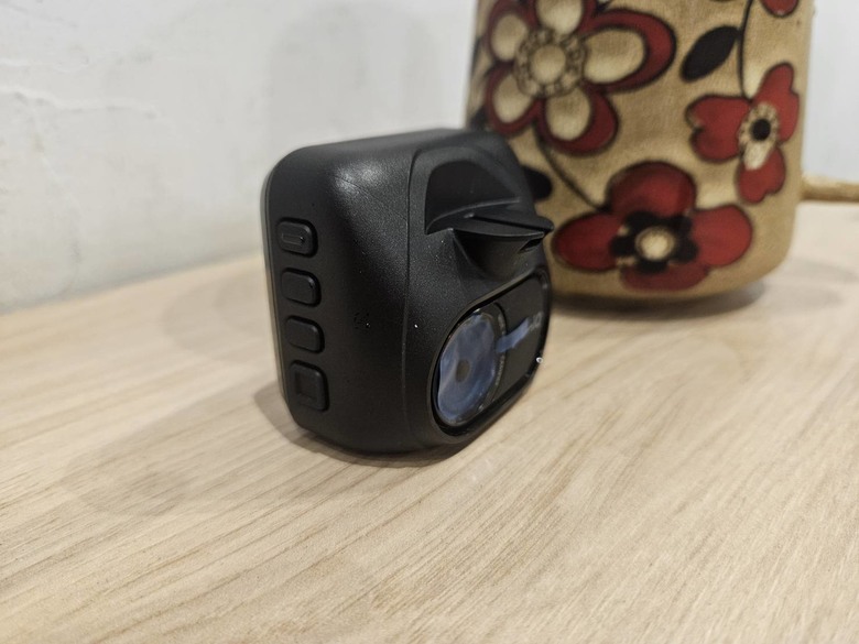 便宜但夠用!MIO C430 Pro 行車紀錄器開箱心得