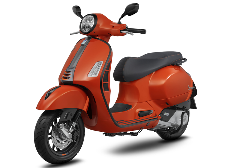 Vespa GTS 300 Super Sport 從容穿梭 自在馳騁｜老偉士的靈魂、新世代的進化！