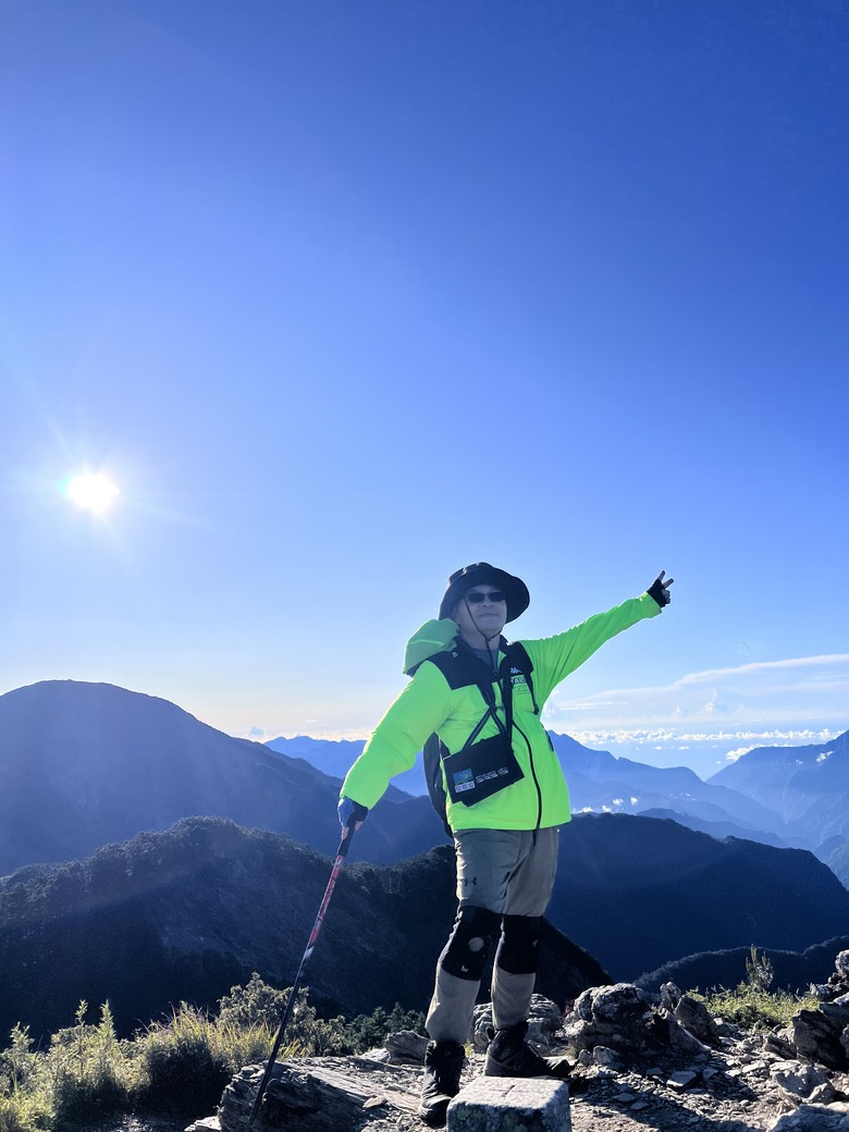 登鈴鳴閂山 ,被颱風追趕