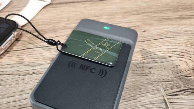 靠NFC讀寫器 ~ 開啟家中的電子門鎖