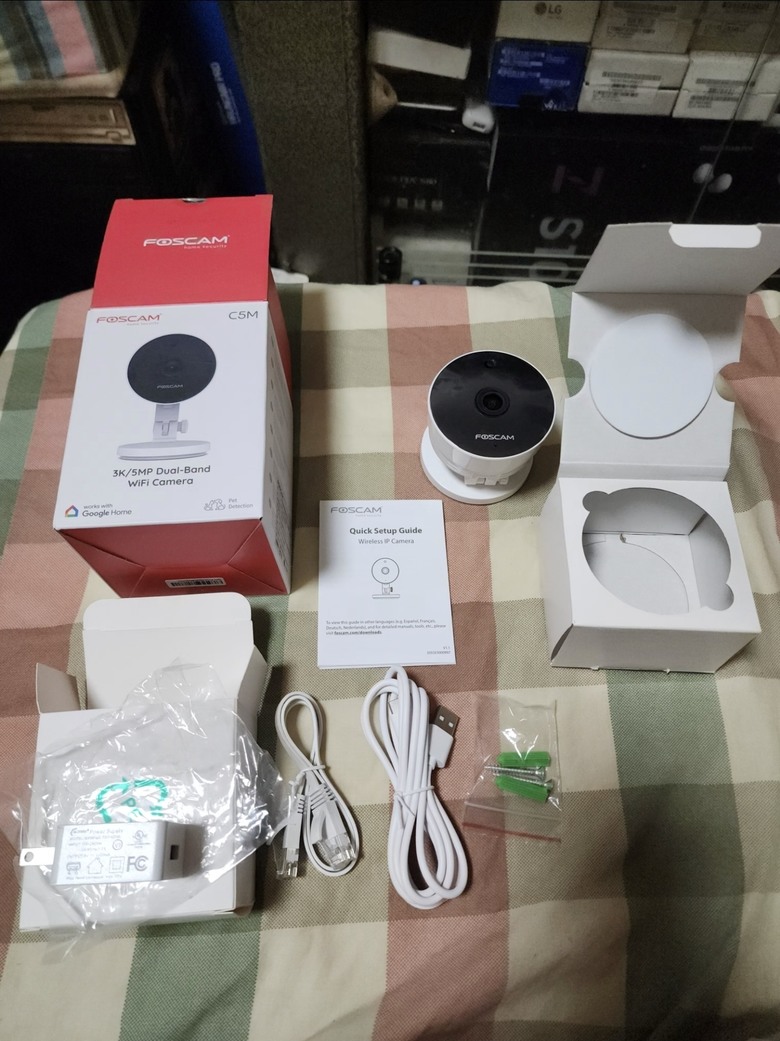 開箱FOSCAM C5M寵物智慧攝影機