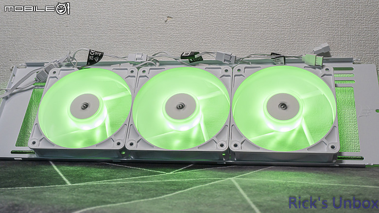 【開箱】海盜船平價短線串接風扇 | CORSAIR RS120-R ARGB PWM WHITE