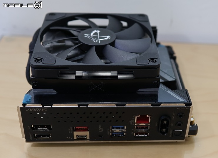 開箱 Scythe 鐮刀 SCBSK-4000 大手裏劍 4 ITX散熱好夥伴