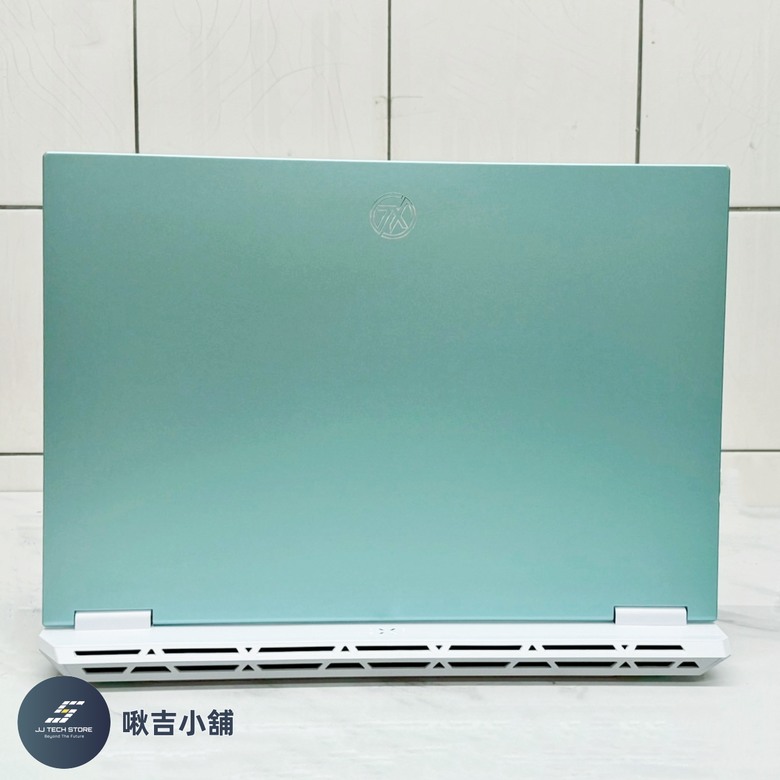 開箱&分享 ASUS 華碩 2025全新升級「天選6 Pro 銳龍版」筆電 🖥️(全實拍&開箱影片&跑分)