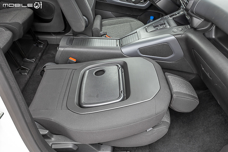 Opel Combo Life Premium 試駕｜挾德藝美學登台參戰，啟七座 MPV 瑜亮之爭！
