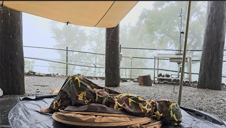 第一次露到心累｜閃落石、涉水，在大雨濃霧、雷電交加中露營｜海拔1100公尺高山｜#沐玥星空露營區