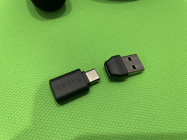 【阿洪開箱中】雷蛇 Razer Phantom 幻影綠系列整組開箱實測心得|RGB 美學全面解放,透明設計再掀桌面革命!