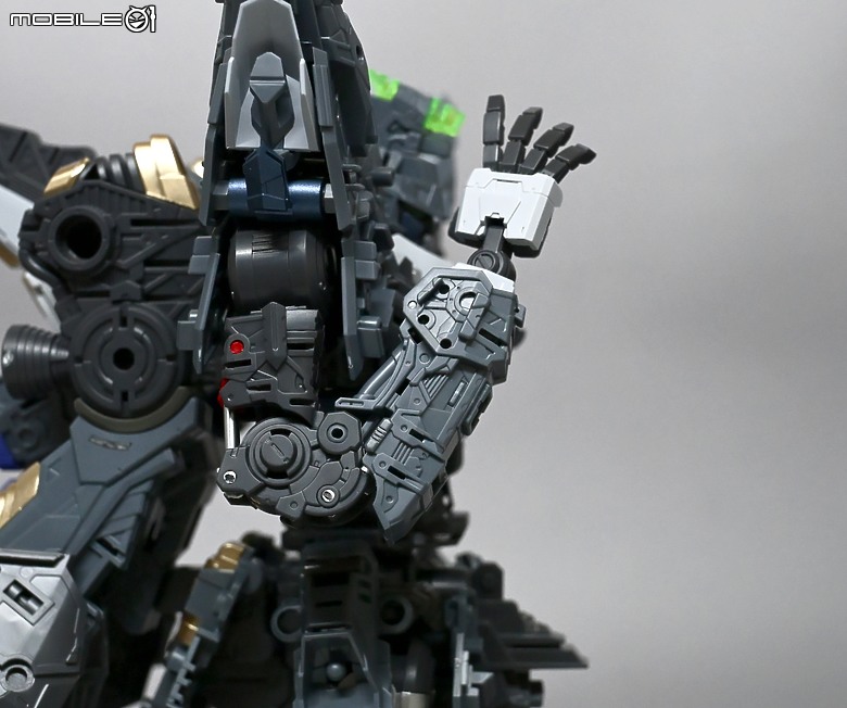 【來自Ｍobil01板友的贈禮 】兌現小惡魔板友的承諾 1/72 愛因塔天幕 組裝模型 EINTA SKY DEEFENDER