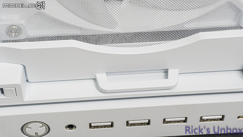 【開箱】高模組化頂級中塔機殼 | CORSAIR FRAME 5000D RS ARGB WHITE