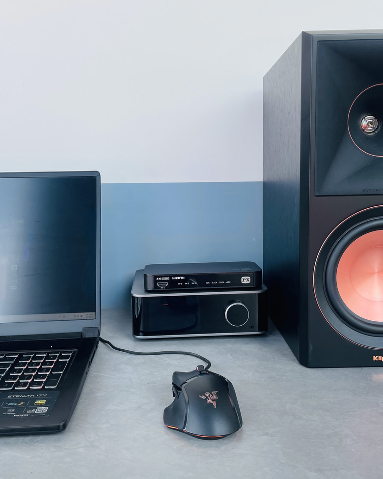 【阿洪開箱中】實測 Wiim Amp Ultra 串流擴大機 搭配 Klipsch 600M書架喇叭 — 可能在房間實現 電競與劇院雙修?