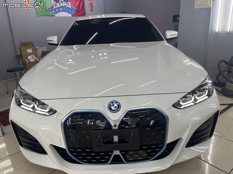 請問各位BMW i4 Gran Coupe (G26 2024款) 的大大們,每次充滿電(100%)的實際行駛里程數大約多少呢?? 感恩!~~