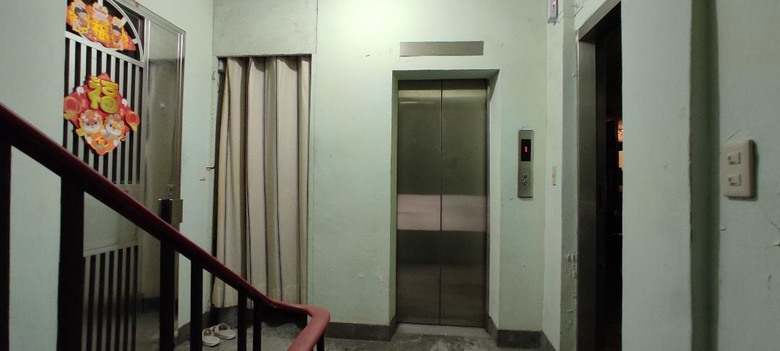 台灣最美麗的風景＿在前空姐家門口(下)撕開開撕