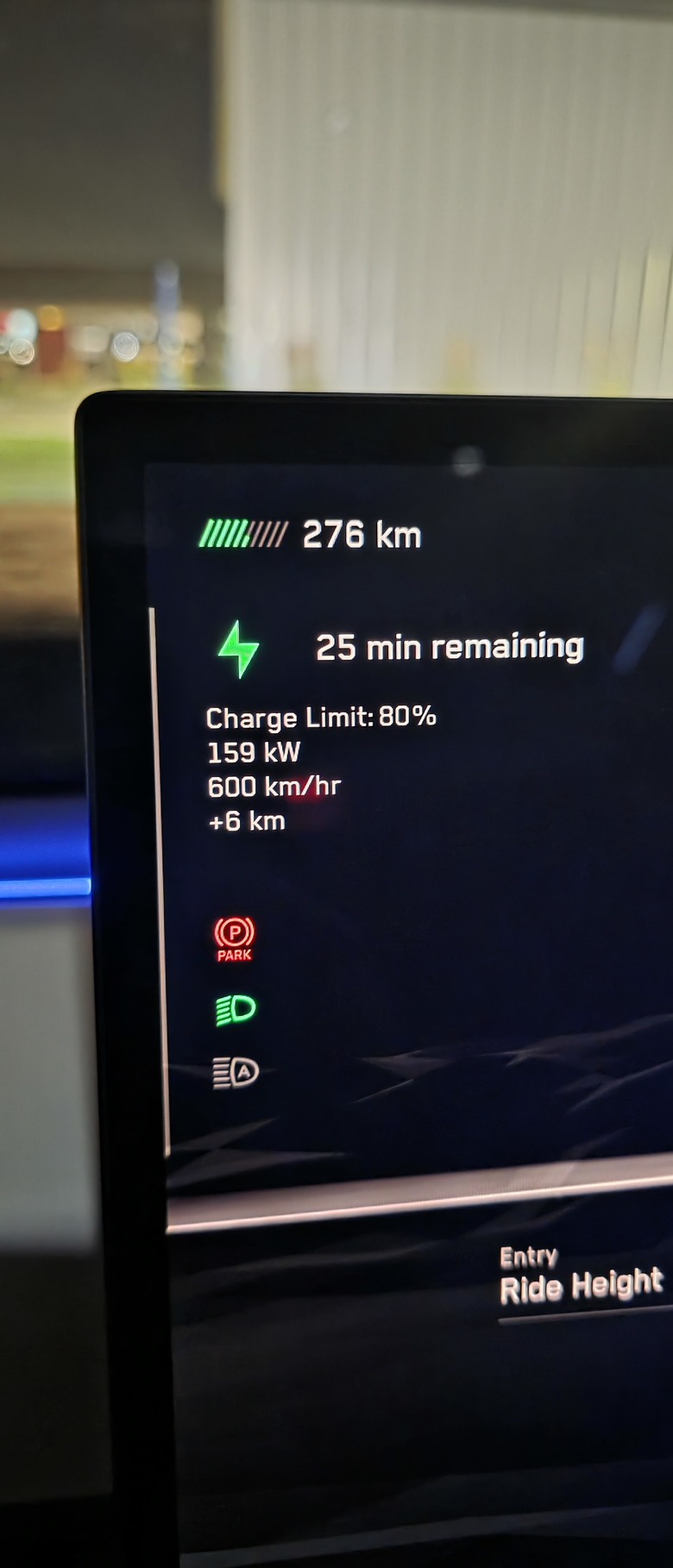 【開箱】2025 Tesla Cybertruck Cyberbeast Edition