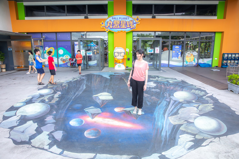 點我看大圖 蓋婭莊園、丸聚星球、老楊方塊酥觀光工廠、永光故事屋、蕭老師火雞肉飯 景點美食一次打包