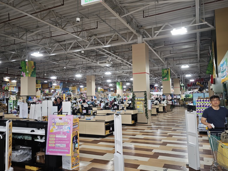 十年未見的五天四夜關島行 - Day2 Eggs n' Thing / Micronesia Mall / Villiage of Donki (全球最大唐吉軻德) / Kmart