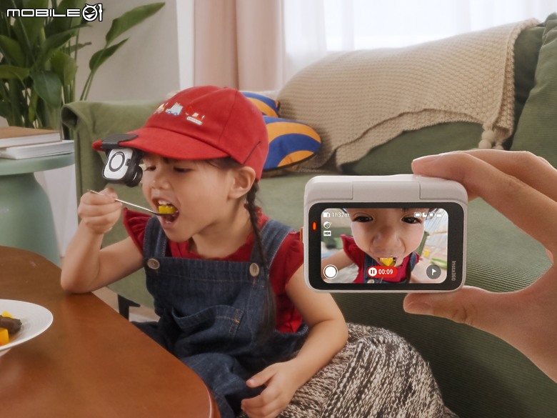 Insta360 GO Ultra 免手持的口袋相機重磅回歸|4K60p x 1/1.28 吋 CMOS x 可換記憶卡!