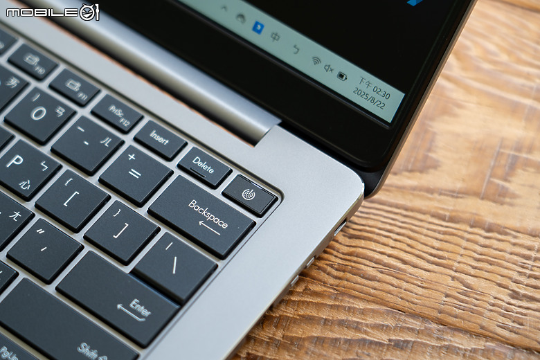 ASUS ExpertBook P3 測試報告｜為企業打造的親民 AI 商務利器！