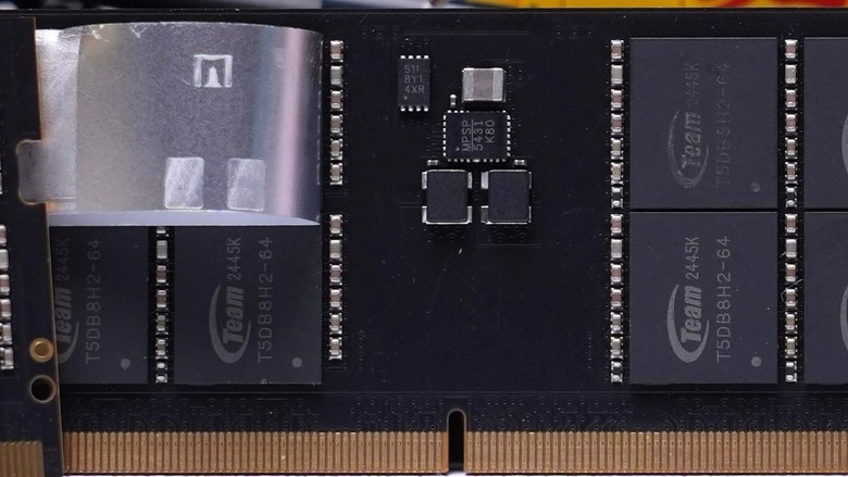 升都升了，就當一回數值怪！TEAMGROUP ELITE DDR5–5600 CL46 32GBx2 筆記型記憶體