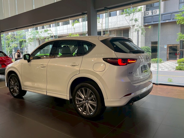 mazda cx-5 等到 7 年保固終於要下訂
