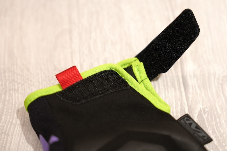 Mechanix Wear x A.T. FIELD 聯名手套開箱 | 經典 The Original 款式添新裝