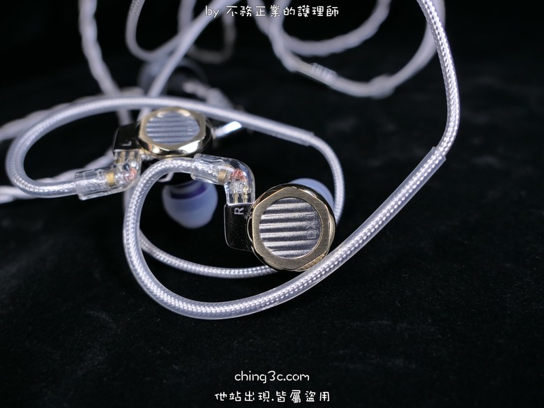 LETSHUOER 鑠耳 DX1 入耳式耳機：穩定平衡有素質的好聲音,搭配新穎時尚優質外型 | 鑠耳工藝與成熟度的最佳展現！