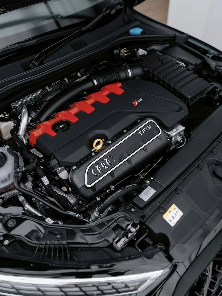 實車分享|賽道裡,速度會說話:新 Audi RS 3 用 7:33.123 擠下 BMW M2