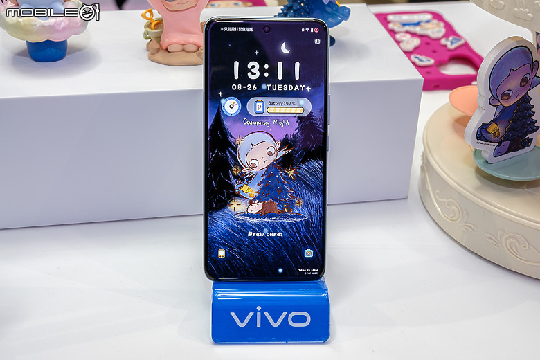 vivo V60台灣發表 望遠鏡頭、大電量通通有!