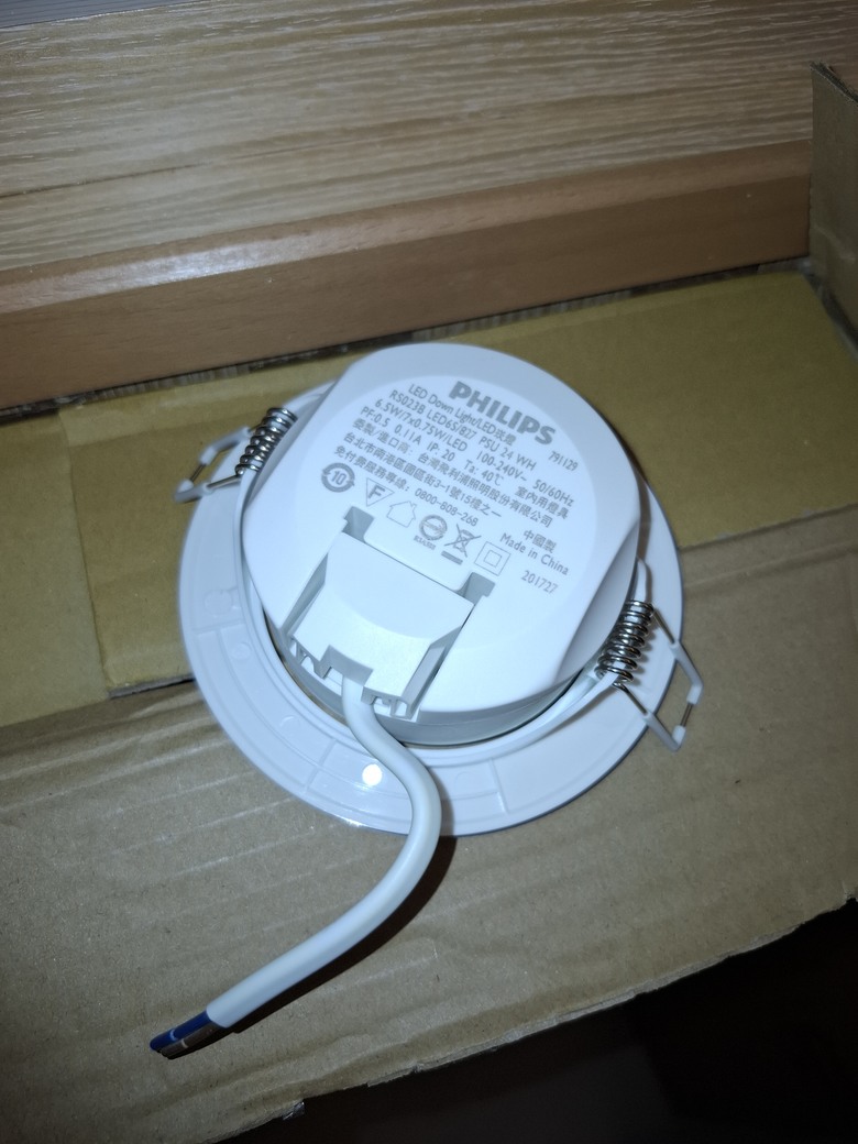 有安定器的嵌燈可以換成沒有安定器嗎?