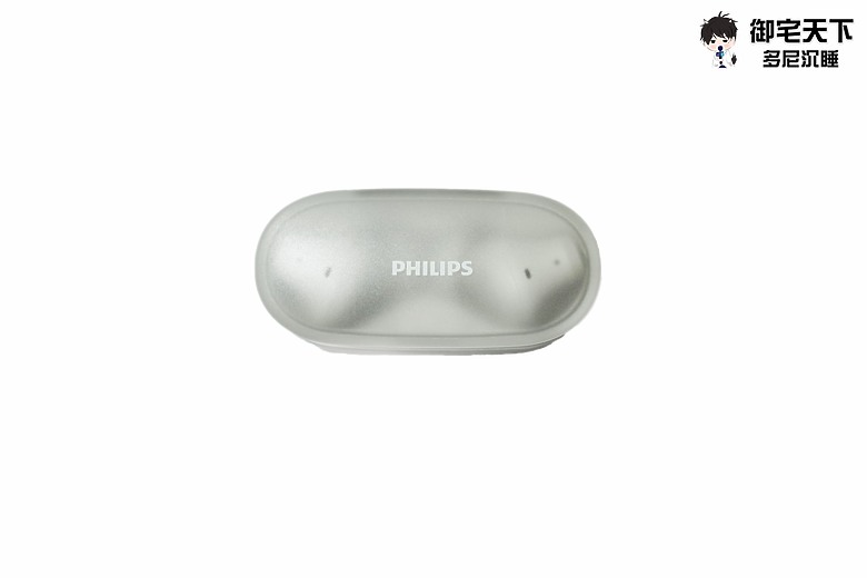 點我看大圖 開箱|PHILIPS City 系列 TAT2000 入耳式真無線藍牙耳機 - 小巧隨行,日常用戶的優質好選擇!