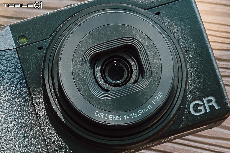 RICOH GR IV 初步體驗｜七年等待、街拍神器再進化！