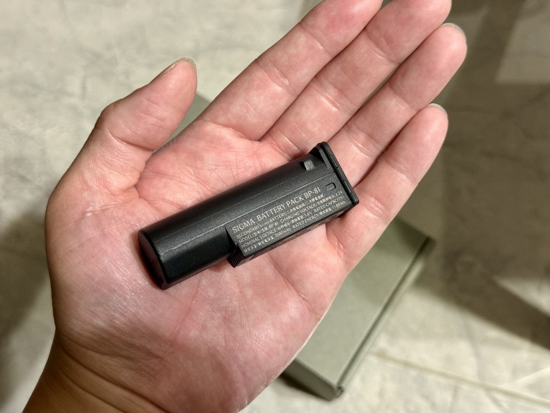 Sigma BF 銀色微開箱-目前最好的組合